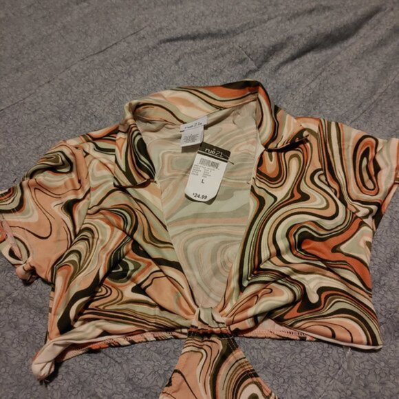 Rue21 NWT Funky brown and green pattern two piece dress with cut outs size large - Picture 2 of 7